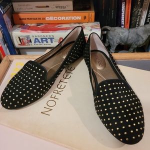 NWOT Me Too black suede flat with gold beading - 9